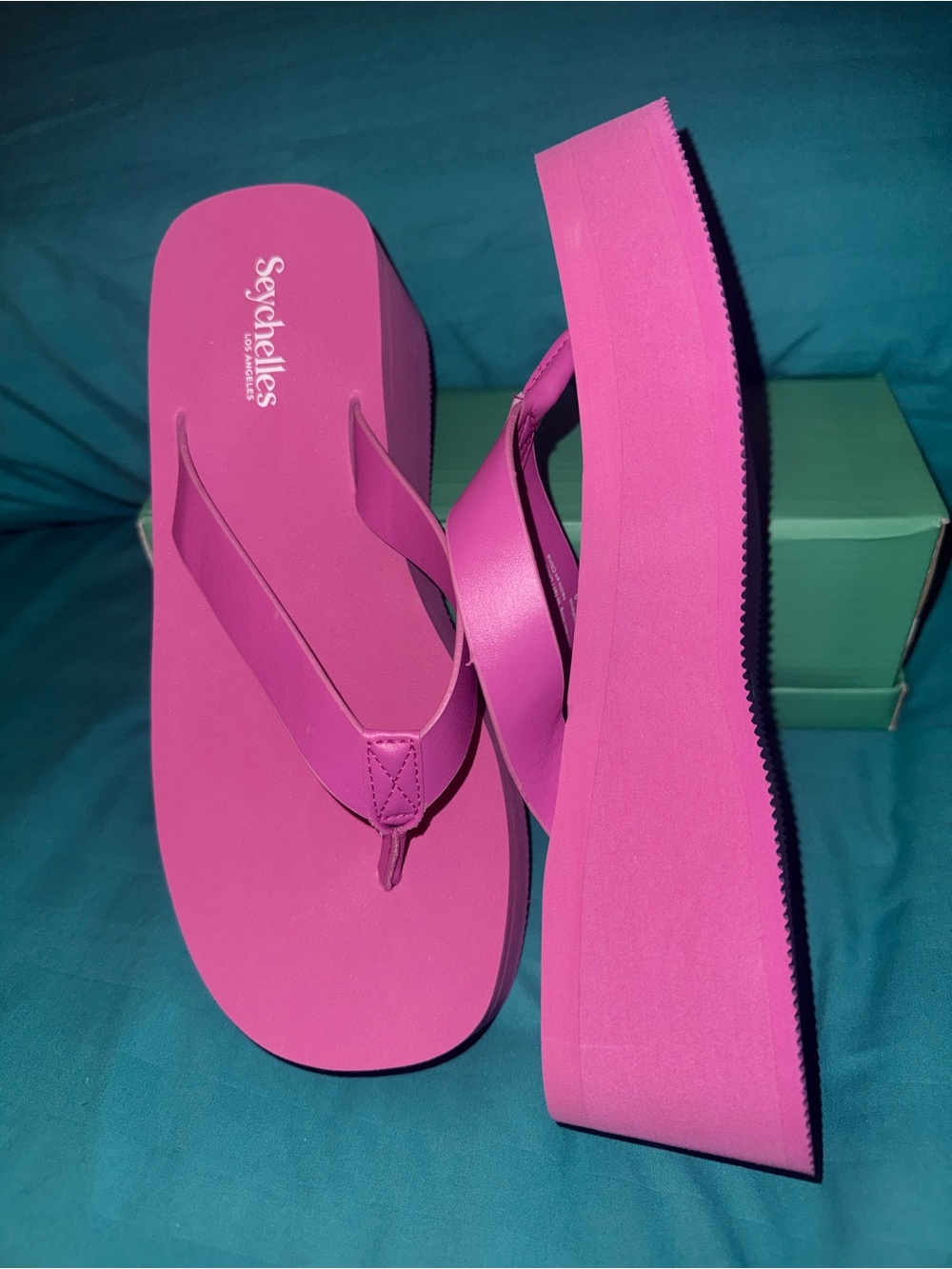 Seychelles Vibrant Pink Platform Flip Sandals